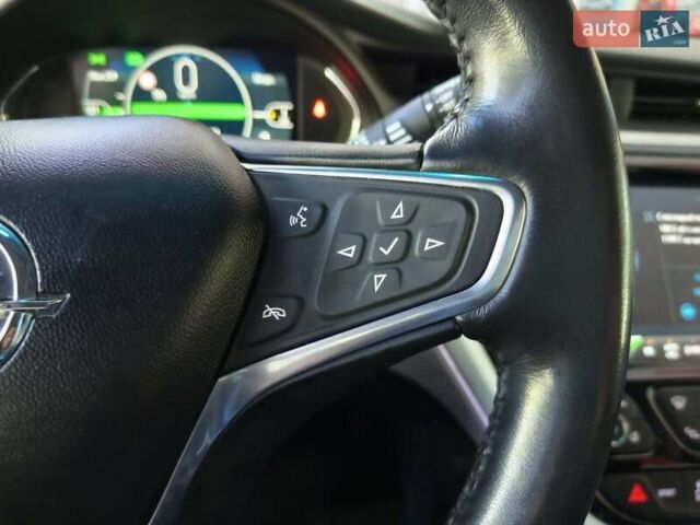 Білий Опель Ampera-e, об'ємом двигуна 0 л та пробігом 51 тис. км за 16000 $, фото 39 на Automoto.ua