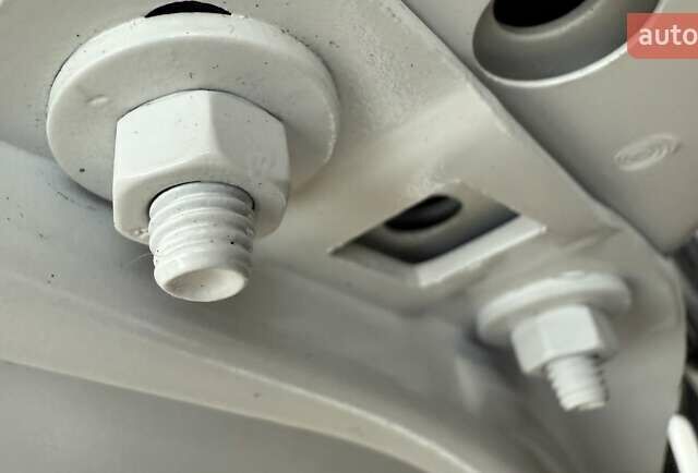 Белый Опель Ampera-e, объемом двигателя 0 л и пробегом 71 тыс. км за 14350 $, фото 45 на Automoto.ua