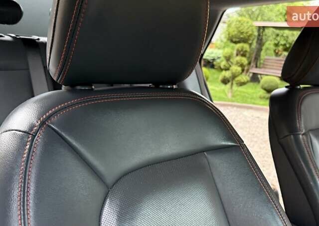 Белый Опель Ampera-e, объемом двигателя 0 л и пробегом 71 тыс. км за 14350 $, фото 62 на Automoto.ua