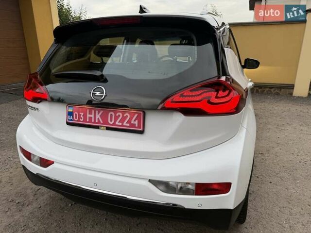 Белый Опель Ampera-e, объемом двигателя 0 л и пробегом 71 тыс. км за 14350 $, фото 10 на Automoto.ua