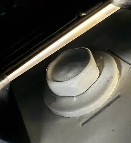 Белый Опель Ampera-e, объемом двигателя 0 л и пробегом 71 тыс. км за 14350 $, фото 46 на Automoto.ua