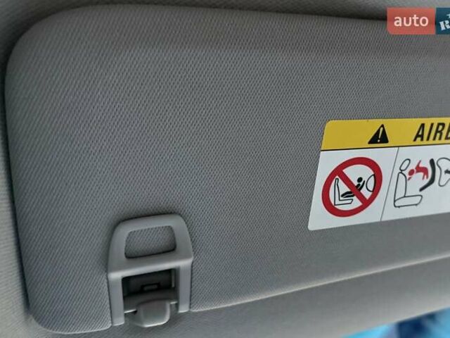 Белый Опель Ampera-e, объемом двигателя 0 л и пробегом 71 тыс. км за 14350 $, фото 81 на Automoto.ua