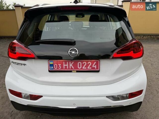 Белый Опель Ampera-e, объемом двигателя 0 л и пробегом 71 тыс. км за 14350 $, фото 9 на Automoto.ua