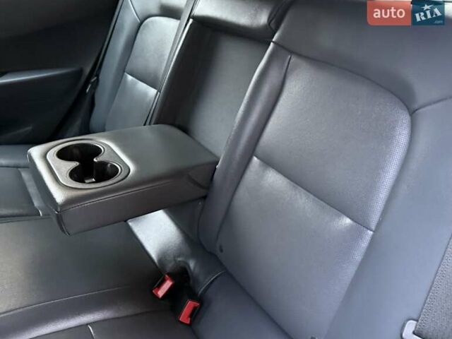 Белый Опель Ampera-e, объемом двигателя 0 л и пробегом 71 тыс. км за 14350 $, фото 94 на Automoto.ua