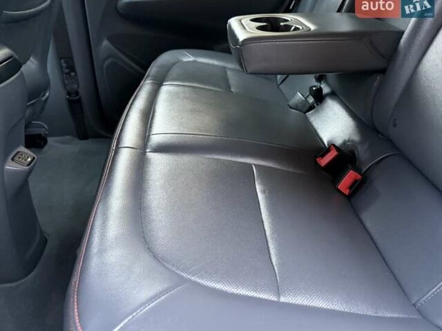 Белый Опель Ampera-e, объемом двигателя 0 л и пробегом 71 тыс. км за 14350 $, фото 92 на Automoto.ua