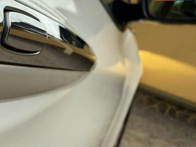 Белый Опель Ampera-e, объемом двигателя 0 л и пробегом 71 тыс. км за 14350 $, фото 37 на Automoto.ua