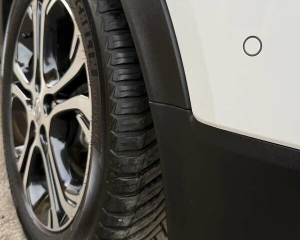 Белый Опель Ampera-e, объемом двигателя 0 л и пробегом 71 тыс. км за 14350 $, фото 26 на Automoto.ua