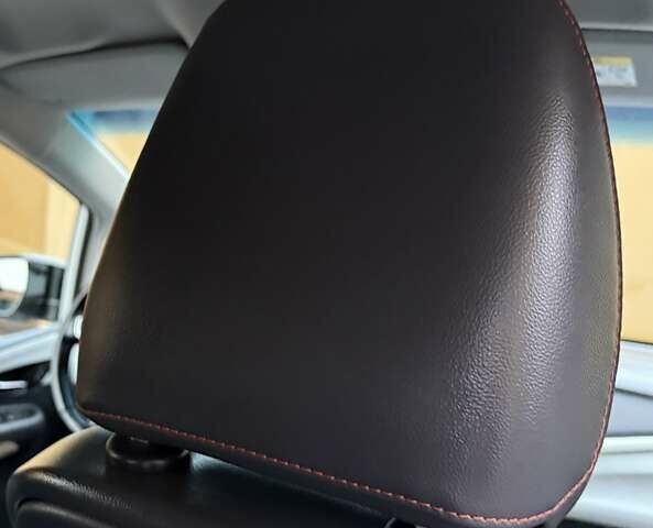 Белый Опель Ampera-e, объемом двигателя 0 л и пробегом 71 тыс. км за 14350 $, фото 113 на Automoto.ua