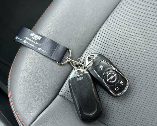 Черный Опель Ampera-e, объемом двигателя 0 л и пробегом 166 тыс. км за 14200 $, фото 16 на Automoto.ua