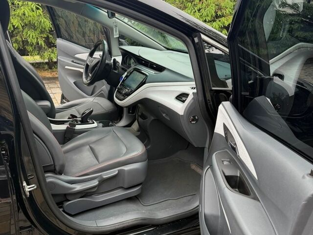 Черный Опель Ampera-e, объемом двигателя 0 л и пробегом 170 тыс. км за 14500 $, фото 16 на Automoto.ua