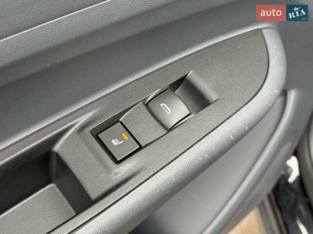 Черный Опель Ampera-e, объемом двигателя 0 л и пробегом 160 тыс. км за 13900 $, фото 51 на Automoto.ua