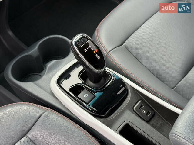 Черный Опель Ampera-e, объемом двигателя 0 л и пробегом 160 тыс. км за 13900 $, фото 40 на Automoto.ua