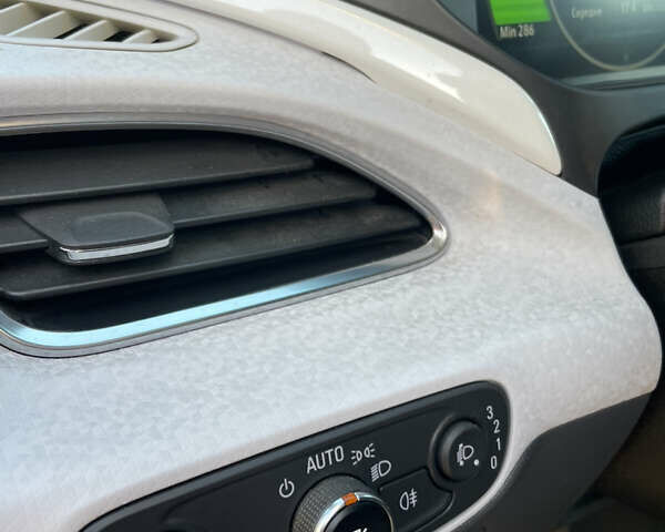 Черный Опель Ampera-e, объемом двигателя 0 л и пробегом 149 тыс. км за 15500 $, фото 20 на Automoto.ua