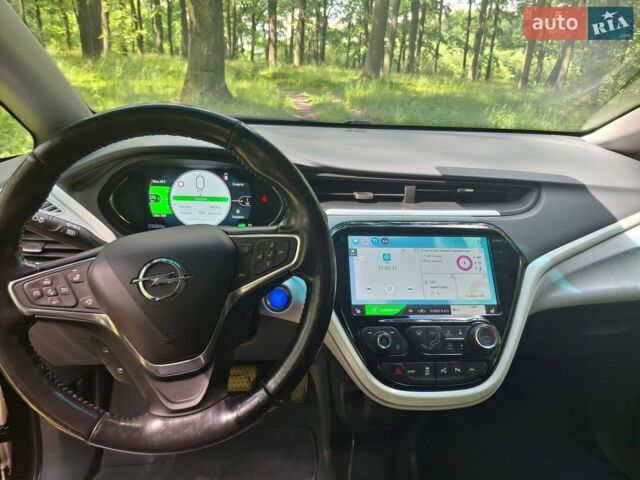 Черный Опель Ampera-e, объемом двигателя 0 л и пробегом 180 тыс. км за 14999 $, фото 7 на Automoto.ua