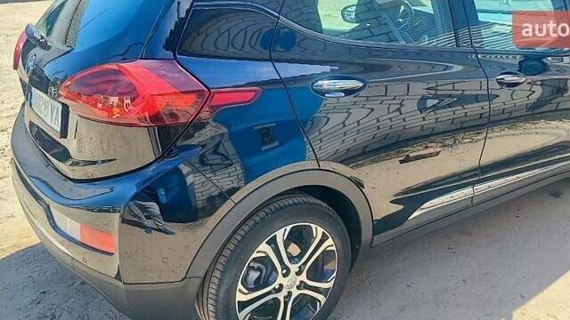 Черный Опель Ampera-e, объемом двигателя 0 л и пробегом 182 тыс. км за 13300 $, фото 4 на Automoto.ua