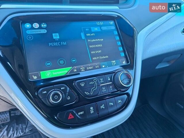 Черный Опель Ampera-e, объемом двигателя 0 л и пробегом 75 тыс. км за 15900 $, фото 26 на Automoto.ua