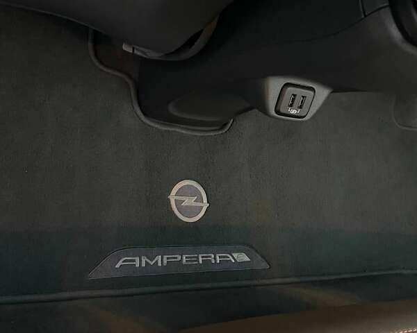Черный Опель Ampera-e, объемом двигателя 0 л и пробегом 45 тыс. км за 15200 $, фото 20 на Automoto.ua