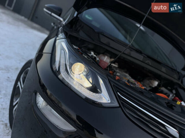 Черный Опель Ampera-e, объемом двигателя 0 л и пробегом 68 тыс. км за 13999 $, фото 19 на Automoto.ua