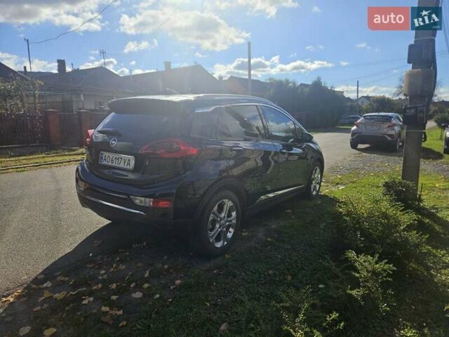 Черный Опель Ampera-e, объемом двигателя 0 л и пробегом 105 тыс. км за 14900 $, фото 10 на Automoto.ua