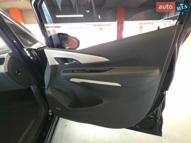 Черный Опель Ampera-e, объемом двигателя 0 л и пробегом 123 тыс. км за 15800 $, фото 33 на Automoto.ua