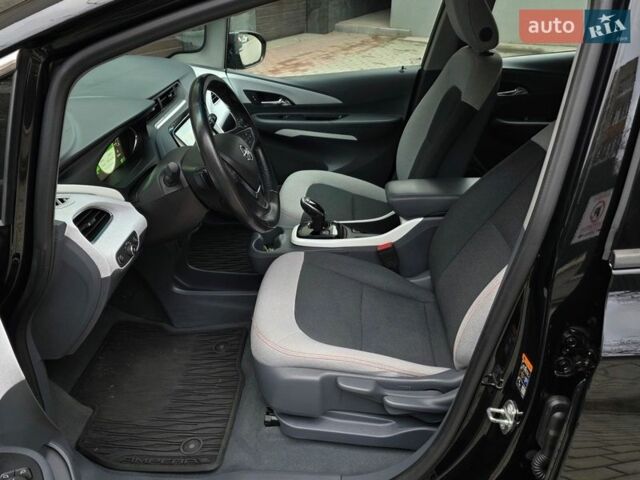 Чорний Опель Ampera-e, об'ємом двигуна 0 л та пробігом 81 тис. км за 15199 $, фото 26 на Automoto.ua