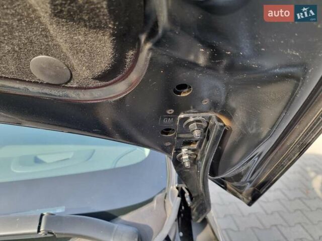 Черный Опель Ampera-e, объемом двигателя 0 л и пробегом 52 тыс. км за 15850 $, фото 44 на Automoto.ua