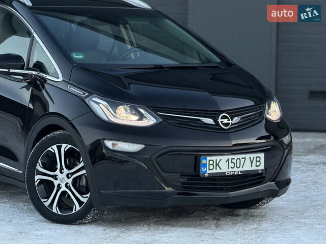 Черный Опель Ampera-e, объемом двигателя 0 л и пробегом 68 тыс. км за 13999 $, фото 11 на Automoto.ua