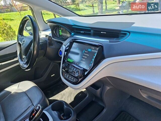 Черный Опель Ampera-e, объемом двигателя 0 л и пробегом 75 тыс. км за 15900 $, фото 37 на Automoto.ua
