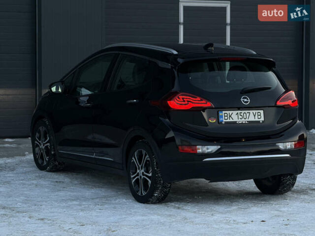 Черный Опель Ampera-e, объемом двигателя 0 л и пробегом 68 тыс. км за 13999 $, фото 61 на Automoto.ua