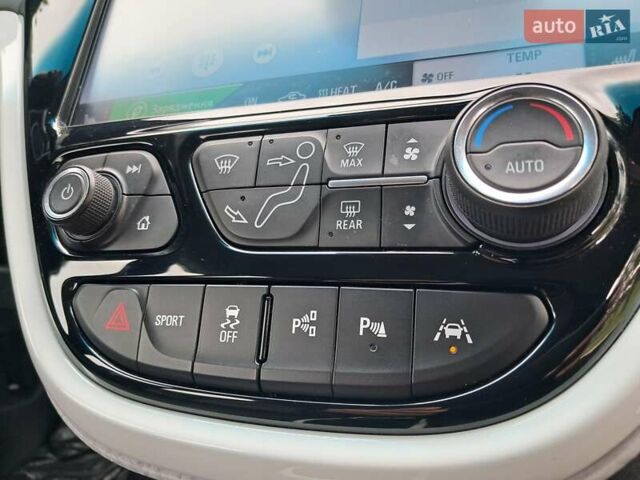 Черный Опель Ampera-e, объемом двигателя 0 л и пробегом 94 тыс. км за 15600 $, фото 82 на Automoto.ua