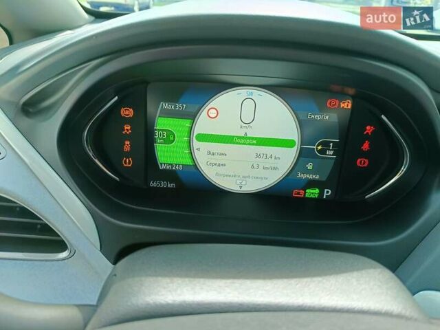 Черный Опель Ampera-e, объемом двигателя 0 л и пробегом 66 тыс. км за 16300 $, фото 16 на Automoto.ua