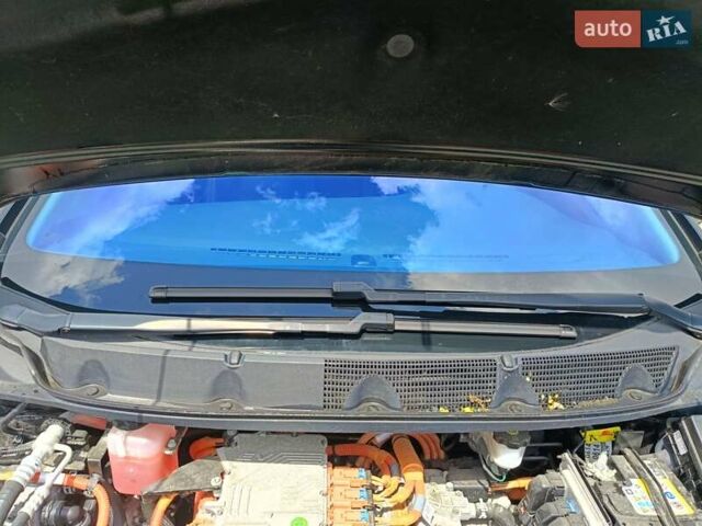 Черный Опель Ampera-e, объемом двигателя 0 л и пробегом 66 тыс. км за 16300 $, фото 19 на Automoto.ua