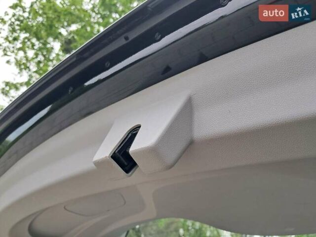 Черный Опель Ampera-e, объемом двигателя 0 л и пробегом 94 тыс. км за 15600 $, фото 66 на Automoto.ua