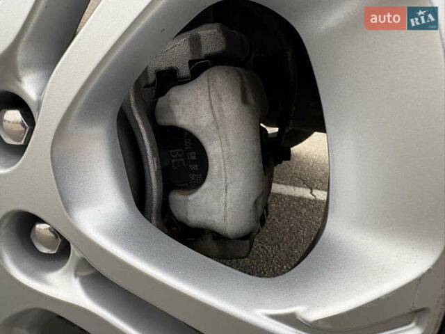 Черный Опель Ampera-e, объемом двигателя 0 л и пробегом 135 тыс. км за 15750 $, фото 32 на Automoto.ua