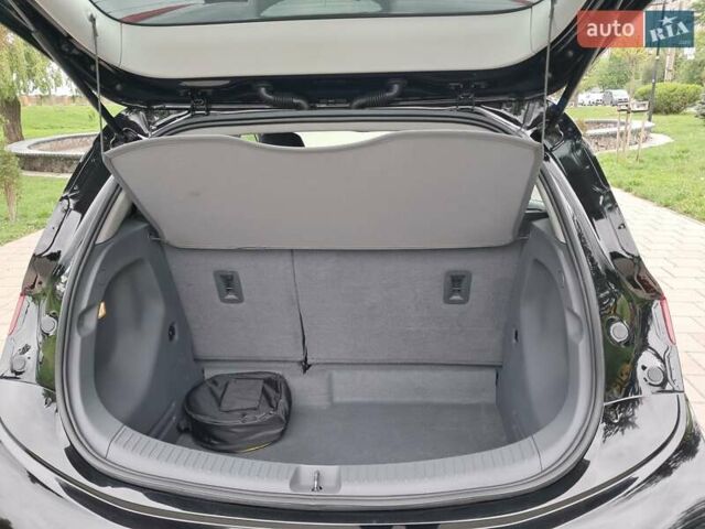 Черный Опель Ampera-e, объемом двигателя 0 л и пробегом 94 тыс. км за 15600 $, фото 27 на Automoto.ua