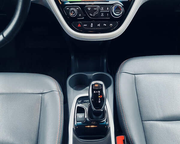 Червоний Опель Ampera-e, об'ємом двигуна 0 л та пробігом 88 тис. км за 14399 $, фото 28 на Automoto.ua