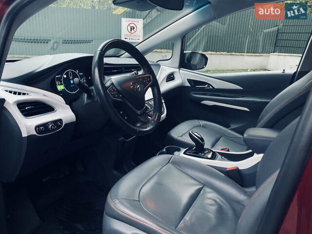 Красный Опель Ampera-e, объемом двигателя 0 л и пробегом 88 тыс. км за 14499 $, фото 24 на Automoto.ua