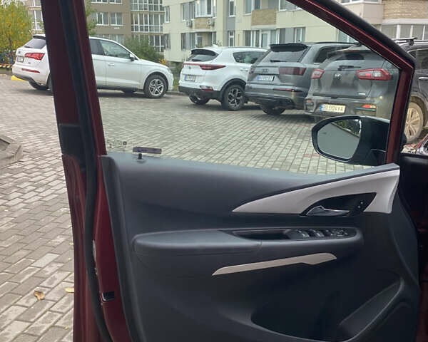 Красный Опель Ampera-e, объемом двигателя 0 л и пробегом 88 тыс. км за 14499 $, фото 34 на Automoto.ua