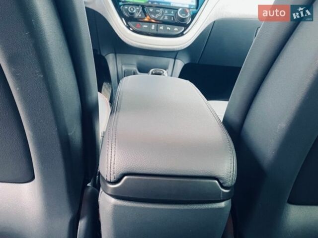 Червоний Опель Ampera-e, об'ємом двигуна 0 л та пробігом 93 тис. км за 14299 $, фото 34 на Automoto.ua