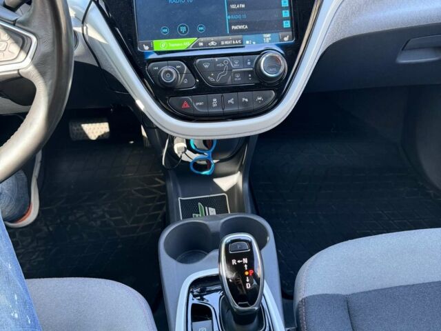 Красный Опель Ampera-e, объемом двигателя 0 л и пробегом 56 тыс. км за 14900 $, фото 56 на Automoto.ua