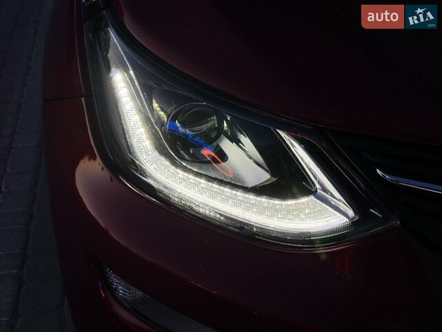 Красный Опель Ampera-e, объемом двигателя 0 л и пробегом 56 тыс. км за 14900 $, фото 58 на Automoto.ua