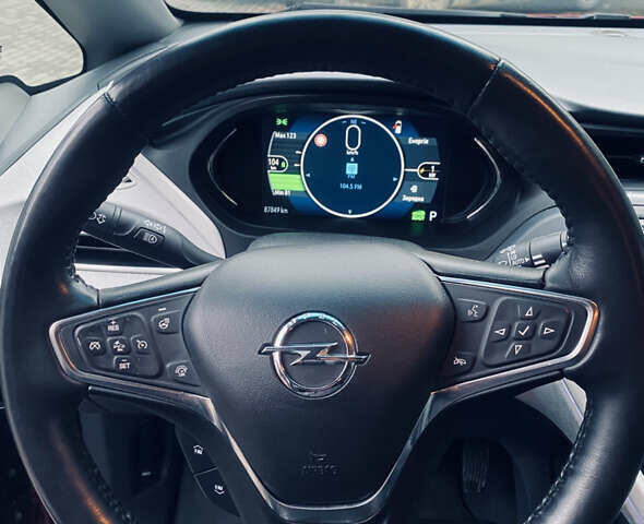 Красный Опель Ampera-e, объемом двигателя 0 л и пробегом 88 тыс. км за 14499 $, фото 27 на Automoto.ua