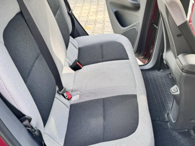 Красный Опель Ampera-e, объемом двигателя 0 л и пробегом 56 тыс. км за 14900 $, фото 33 на Automoto.ua
