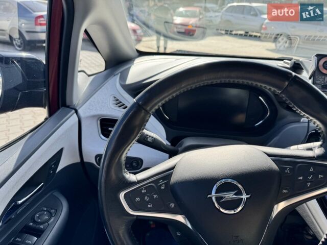 Красный Опель Ampera-e, объемом двигателя 0 л и пробегом 56 тыс. км за 14900 $, фото 47 на Automoto.ua