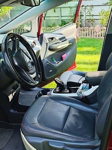 Красный Опель Ampera-e, объемом двигателя 0 л и пробегом 179 тыс. км за 15500 $, фото 6 на Automoto.ua