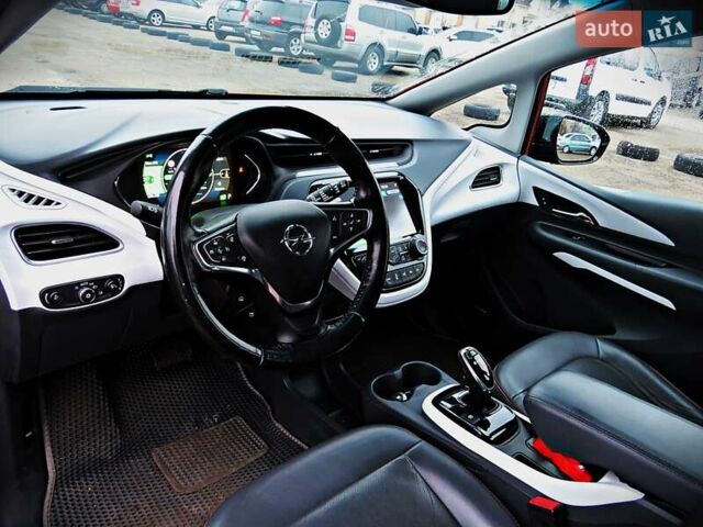 Красный Опель Ampera-e, объемом двигателя 0 л и пробегом 179 тыс. км за 16000 $, фото 7 на Automoto.ua