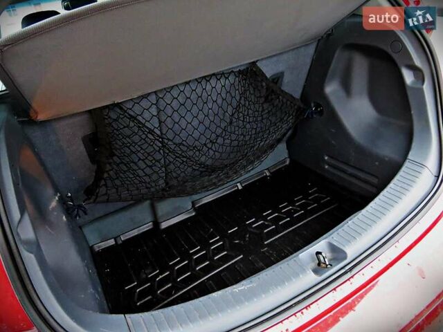 Красный Опель Ampera-e, объемом двигателя 0 л и пробегом 179 тыс. км за 16000 $, фото 20 на Automoto.ua