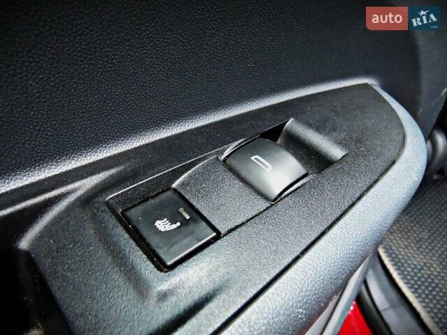 Красный Опель Ampera-e, объемом двигателя 0 л и пробегом 179 тыс. км за 16000 $, фото 18 на Automoto.ua