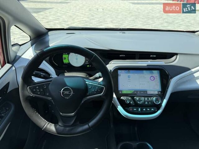 Красный Опель Ampera-e, объемом двигателя 0 л и пробегом 100 тыс. км за 15900 $, фото 15 на Automoto.ua