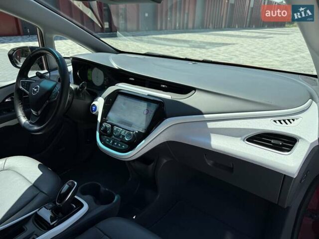 Красный Опель Ampera-e, объемом двигателя 0 л и пробегом 100 тыс. км за 15400 $, фото 33 на Automoto.ua